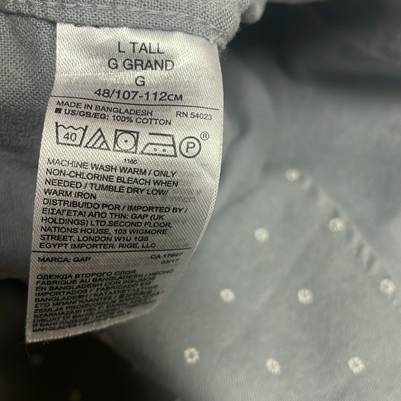 Gap Gray Button Down Shirt with White Accents Size Large Tall - Picture 6 of 6